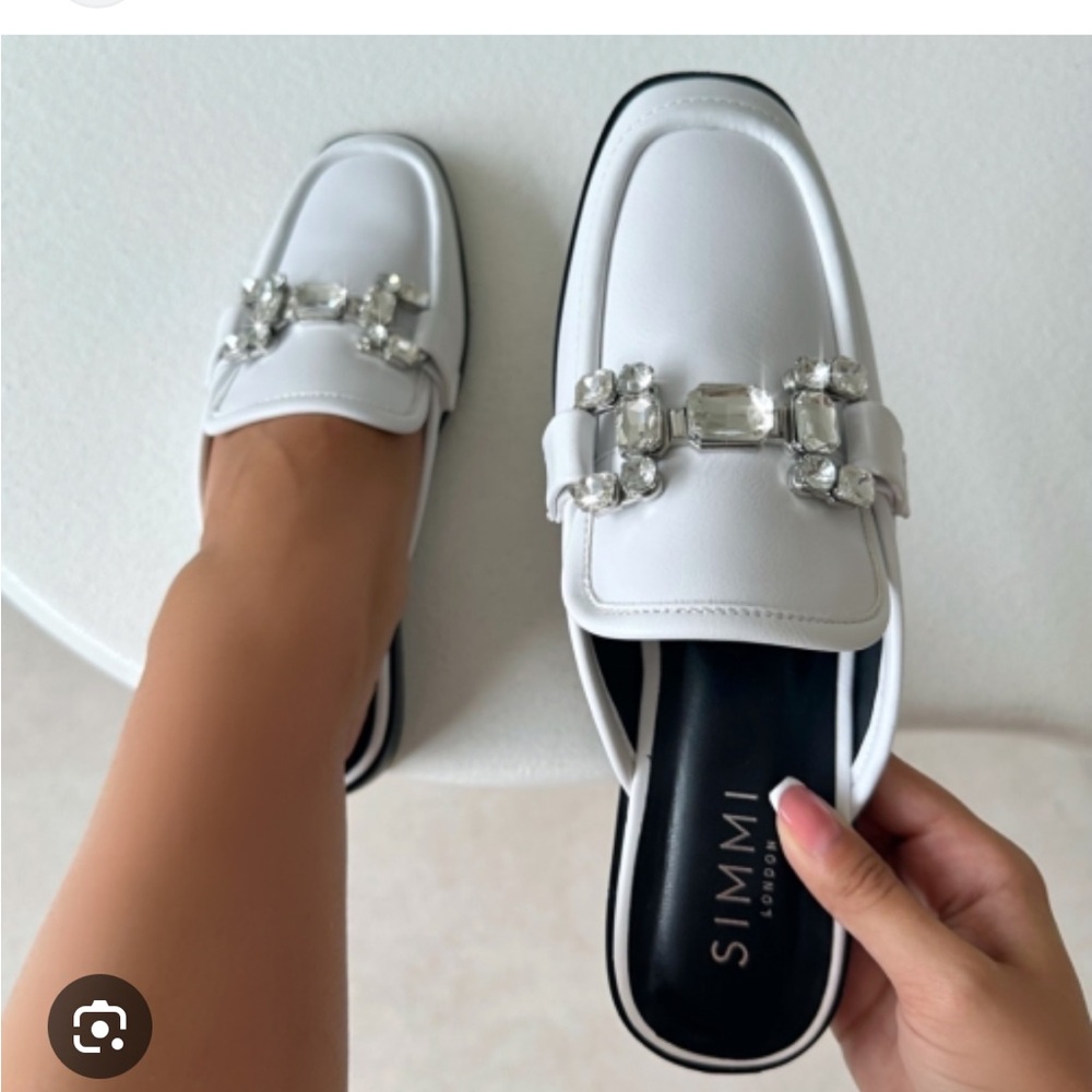 NWOB Simmi London Mules